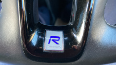 Volvo S90 2.0 D4 R DESIGN 4dr Geartronic Diesel Saloon